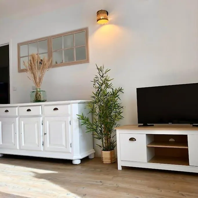 Appartement T3 Plage Et Festival Cannes 0*,
